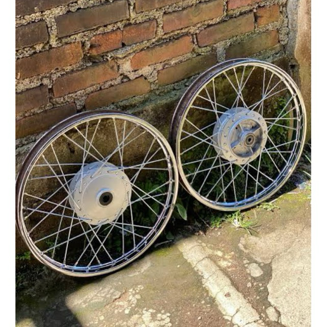 Velg set tromol jari-jari sepasang honda astrea grand/legenda/prima