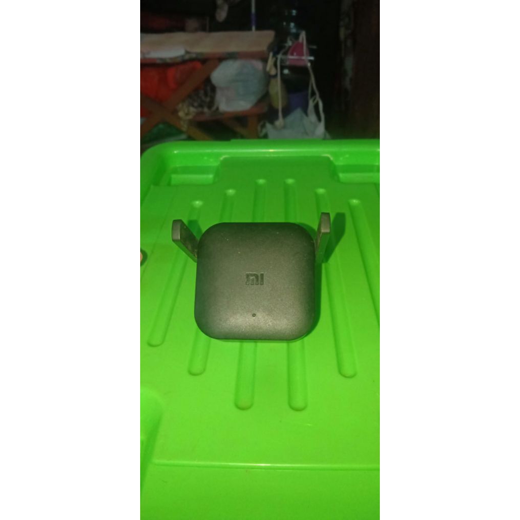 Mi wifi range extender pro R03 2.4G WIFI XIAOMI REPEATER V3 100-240VAC 50/60Hz 0.35A 2ANTENA