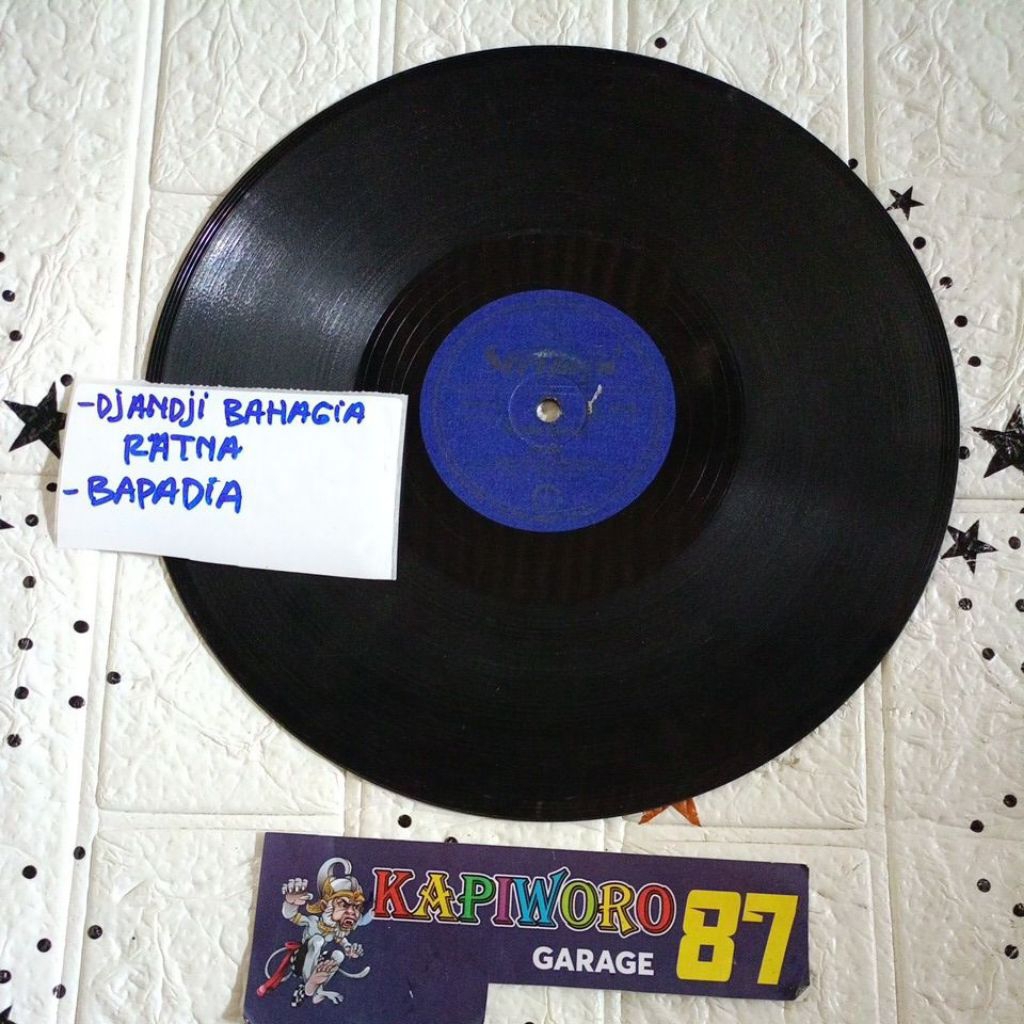 kaset piringan hitam,,,,DJANDJI BAHAGIA