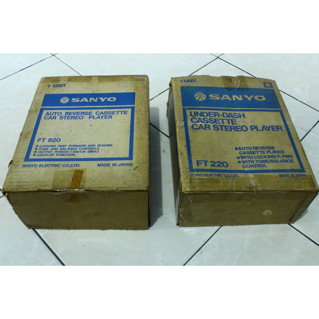 Dua Buah Kaset Tape Player Mobil Jadul Klasik Car Audio Sanyo FT-820 Dan FT-220 Original Baru Stock 