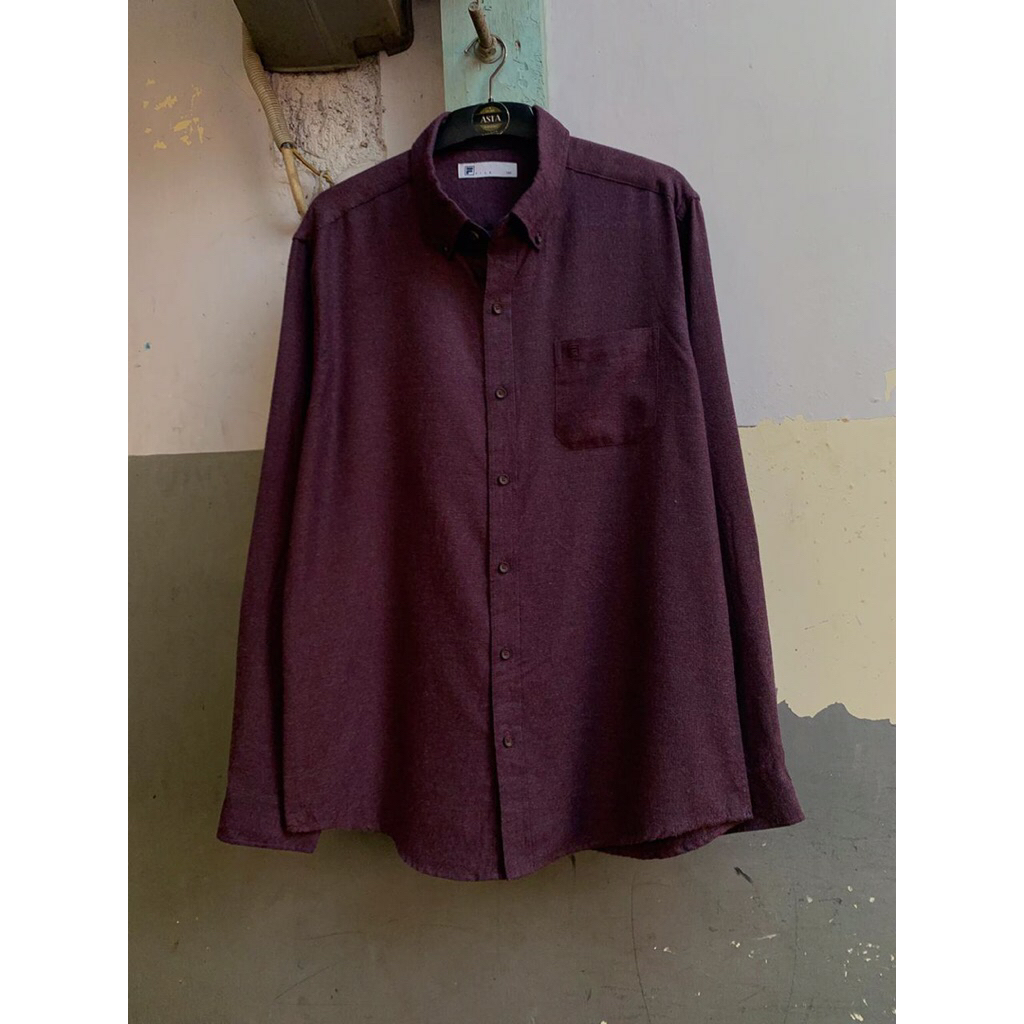 kemeja lengan panjang Fila size L preloved