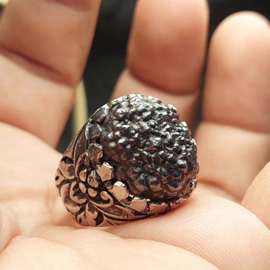Cincin batu akik badar besi krikil asli hitam nempel magnet