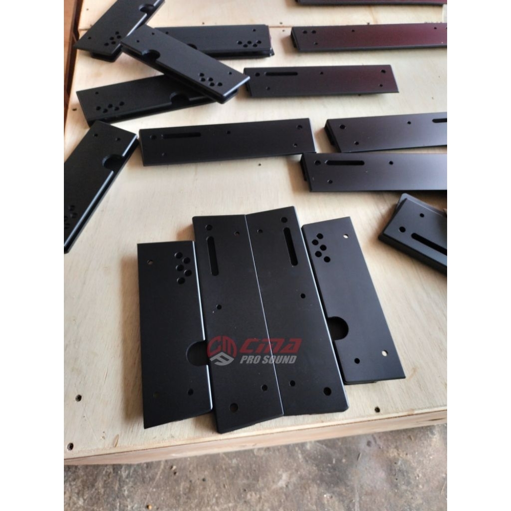 Bracket Line Array 10 inch 4 in 1