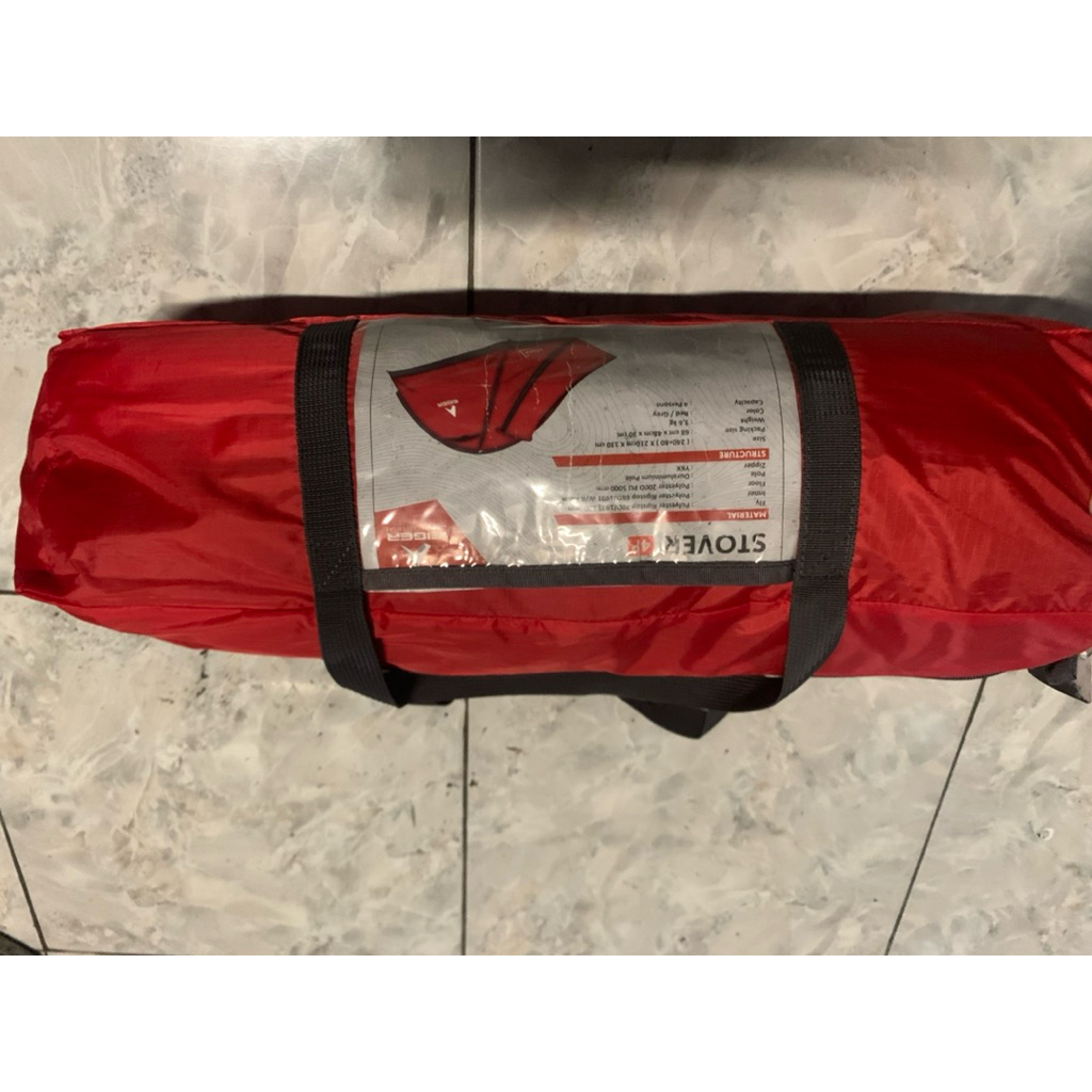 Tenda Eiger Stover 4P Kapasitas 4 orang camping hiking