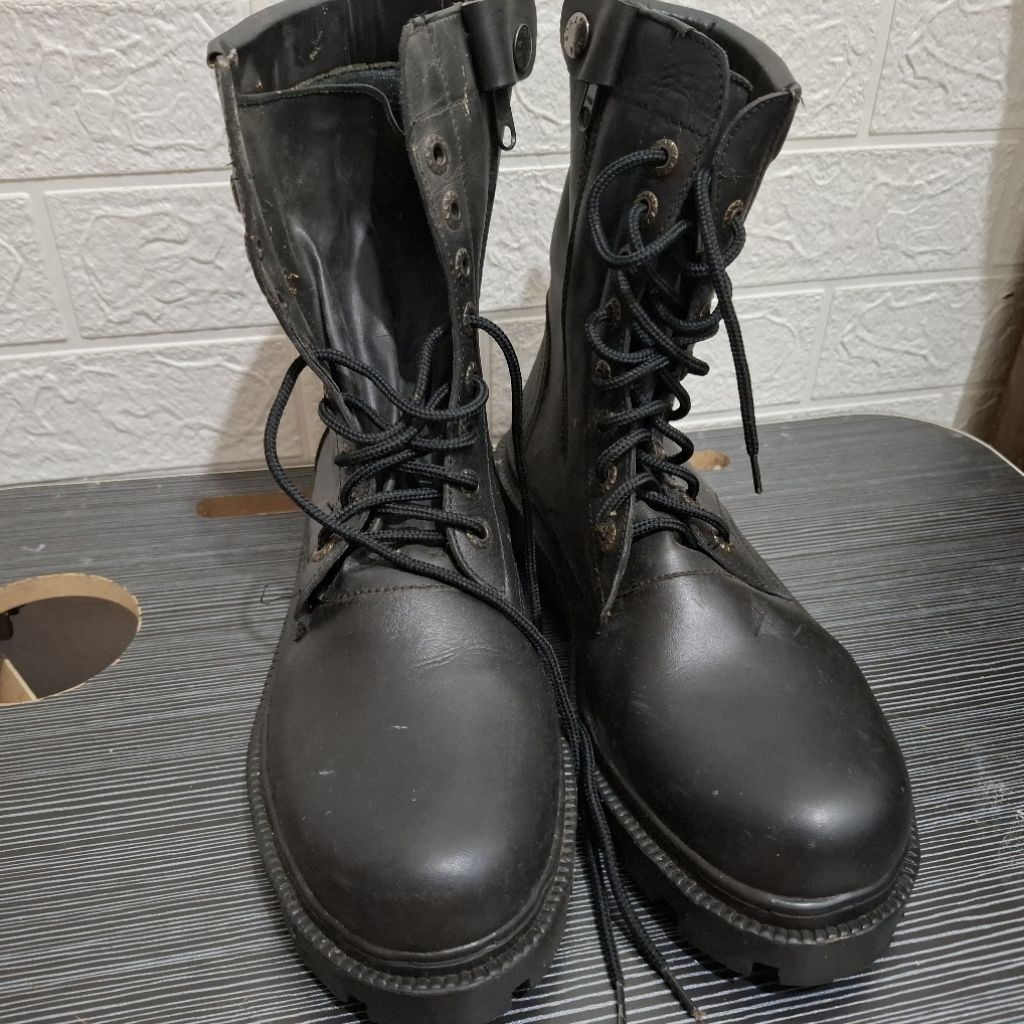 [PRELOVED] Sepatu Boots PDL Size 41