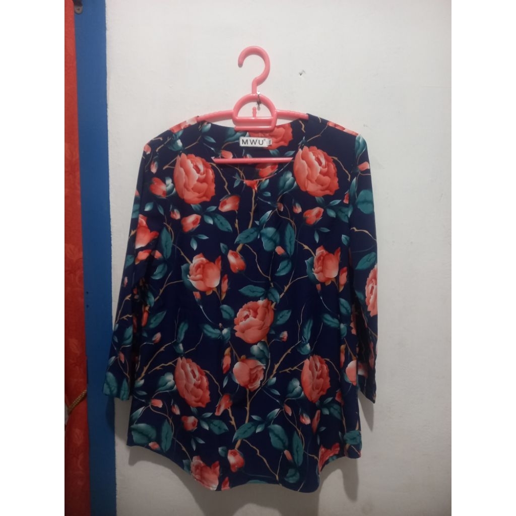 Preloved Blouse MWU
