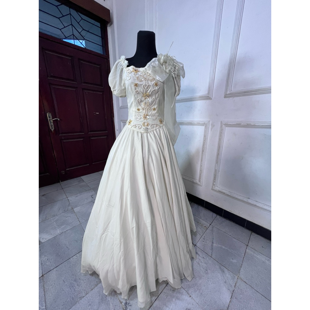 GAUN PREWED GAUN PENGANTIN SEKEN SECOND PRELOVED