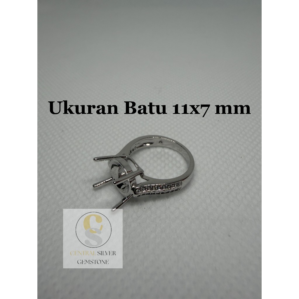 Emban Cincin Silver wanita untuk batu akik [Ukuran 11x7 mm]