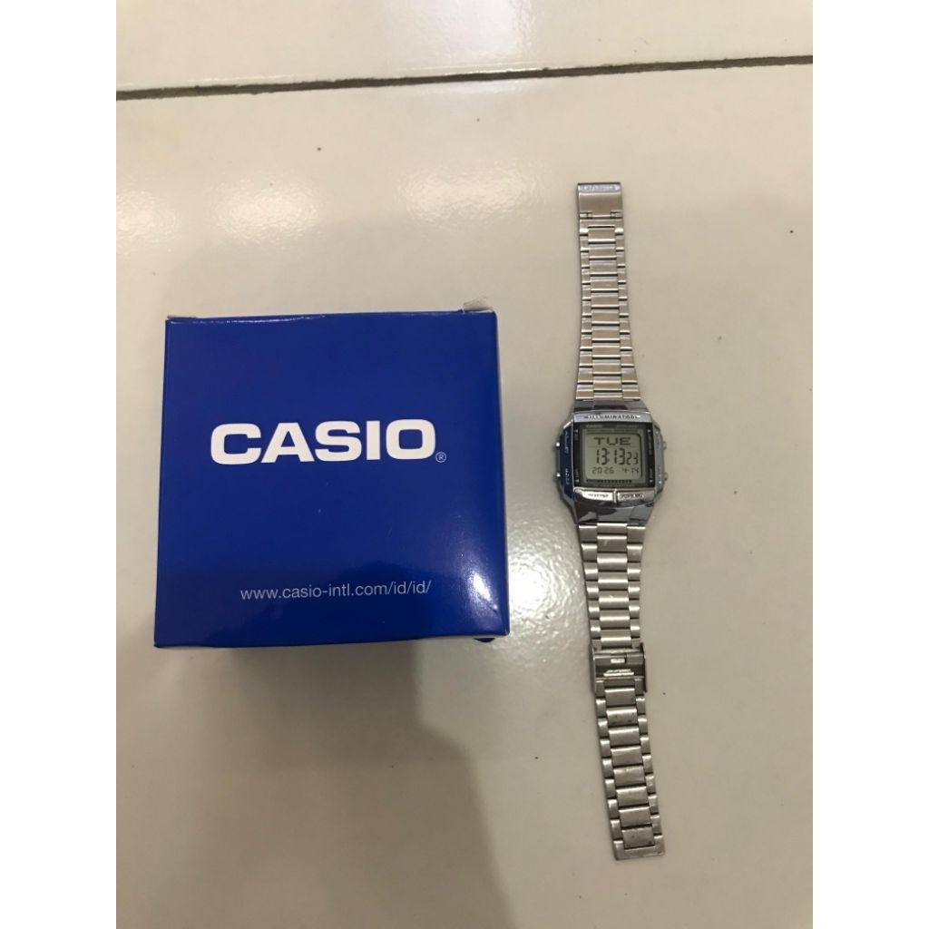 Jam Tangan Casio Vintage Illuminator Digital