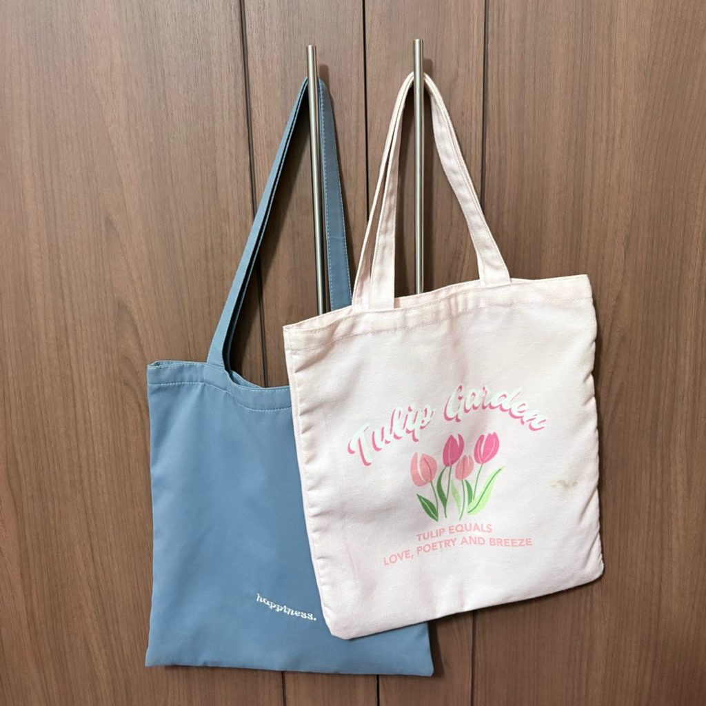2 tote bag tas kkv & miniso