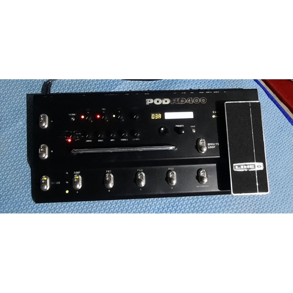 Line-6 POD HD400 not BOSS VALETON