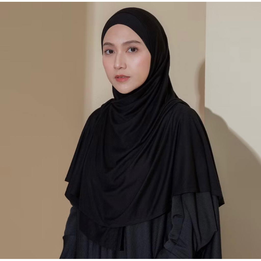 Hijab Sauda Instan Nistjaya By Nisa Cookie (Preloved)