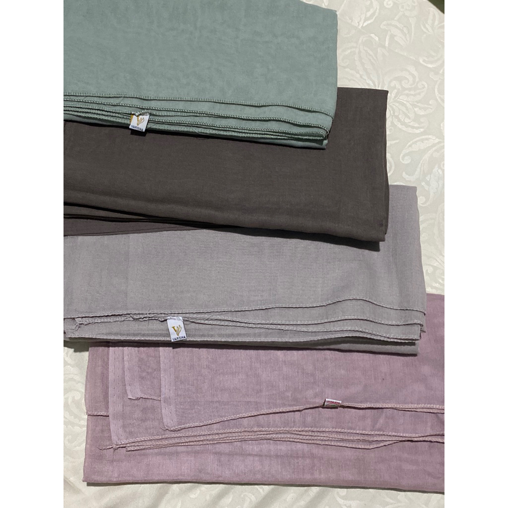  NO NEGO  Preloved Hijab Paris Jadul Jilbab Paris Segi Empat Red Rose Varisha Paris Jadul Varisha Pa
