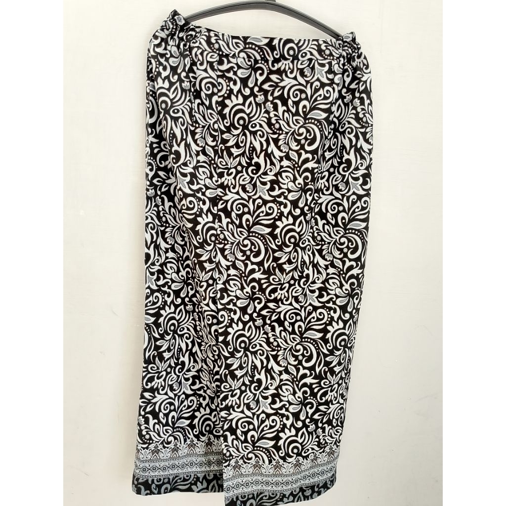 Rok batik prada silver