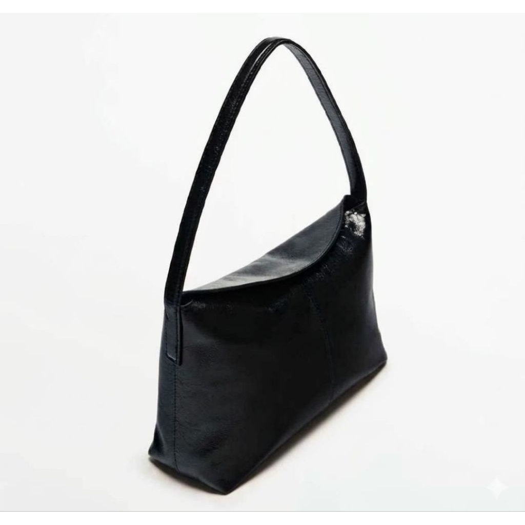 Hobo Bag Black PU Leather dupe Bucks and Leather Korea