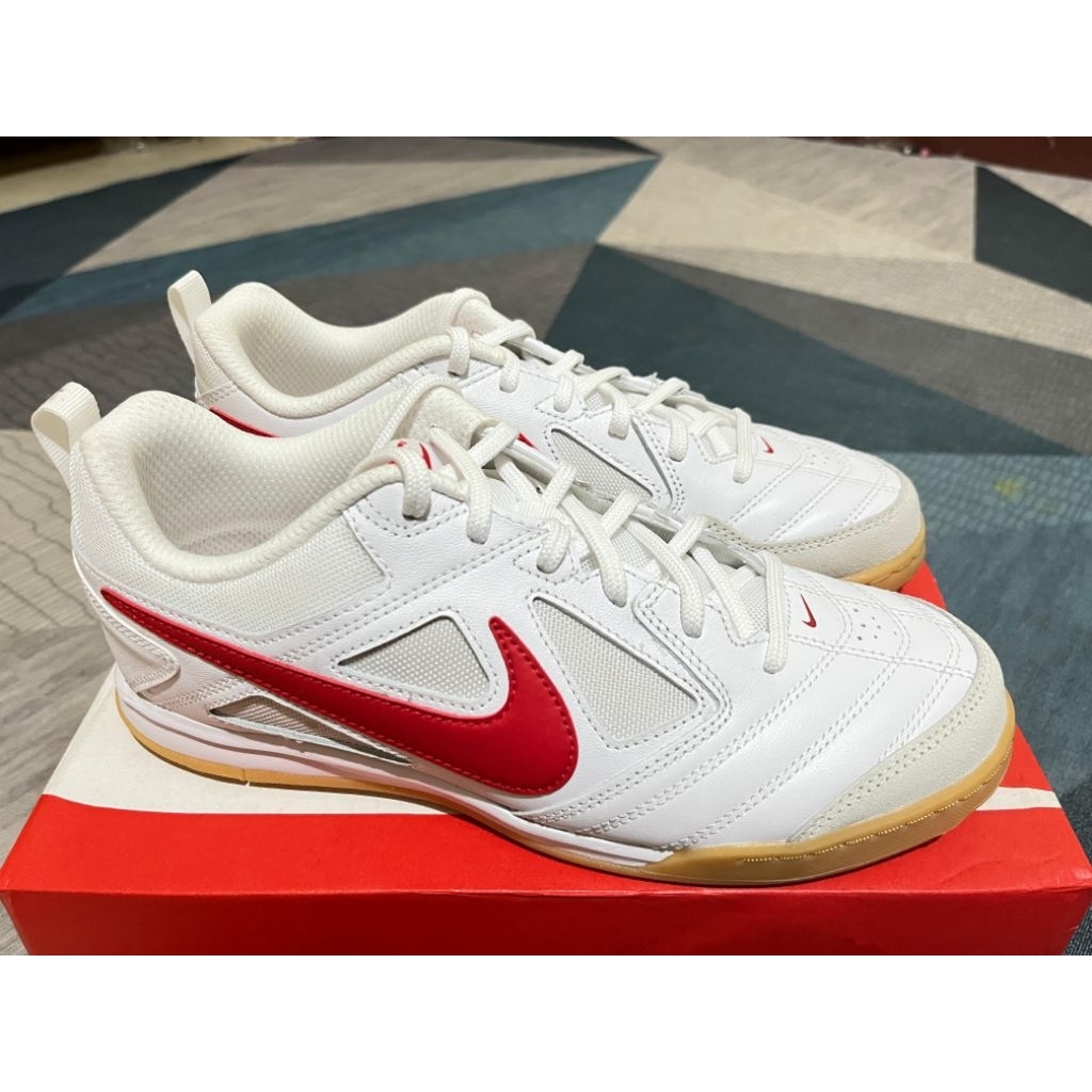 Sepatu Futsal Nike Gato Original BNIB