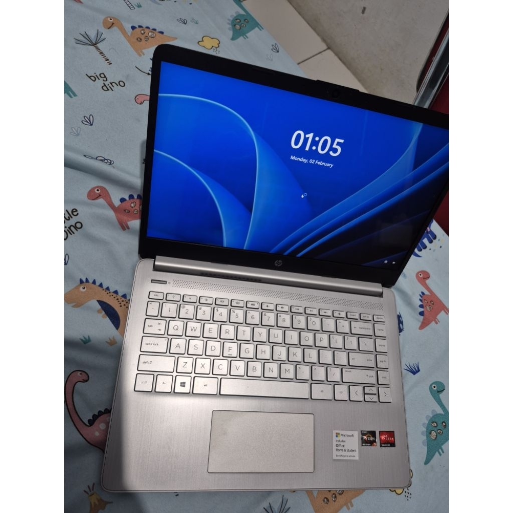 Laptop HP 14s FQ0011AU Ryzen 5 Second Mulus