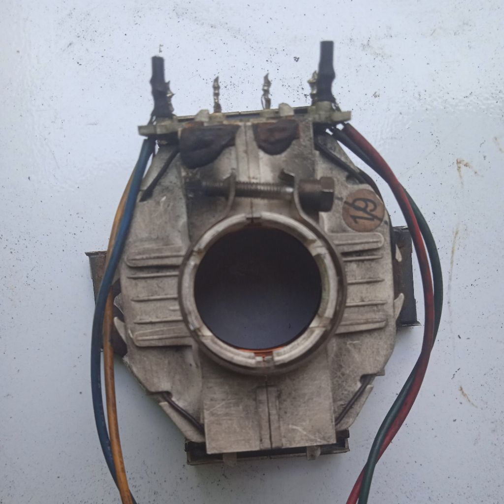 yoke joke(DY)TV tabung polytron layar datar flat