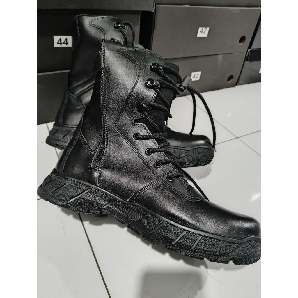 sepatu PDL resleting sol datar.. sepatu jatah TNI