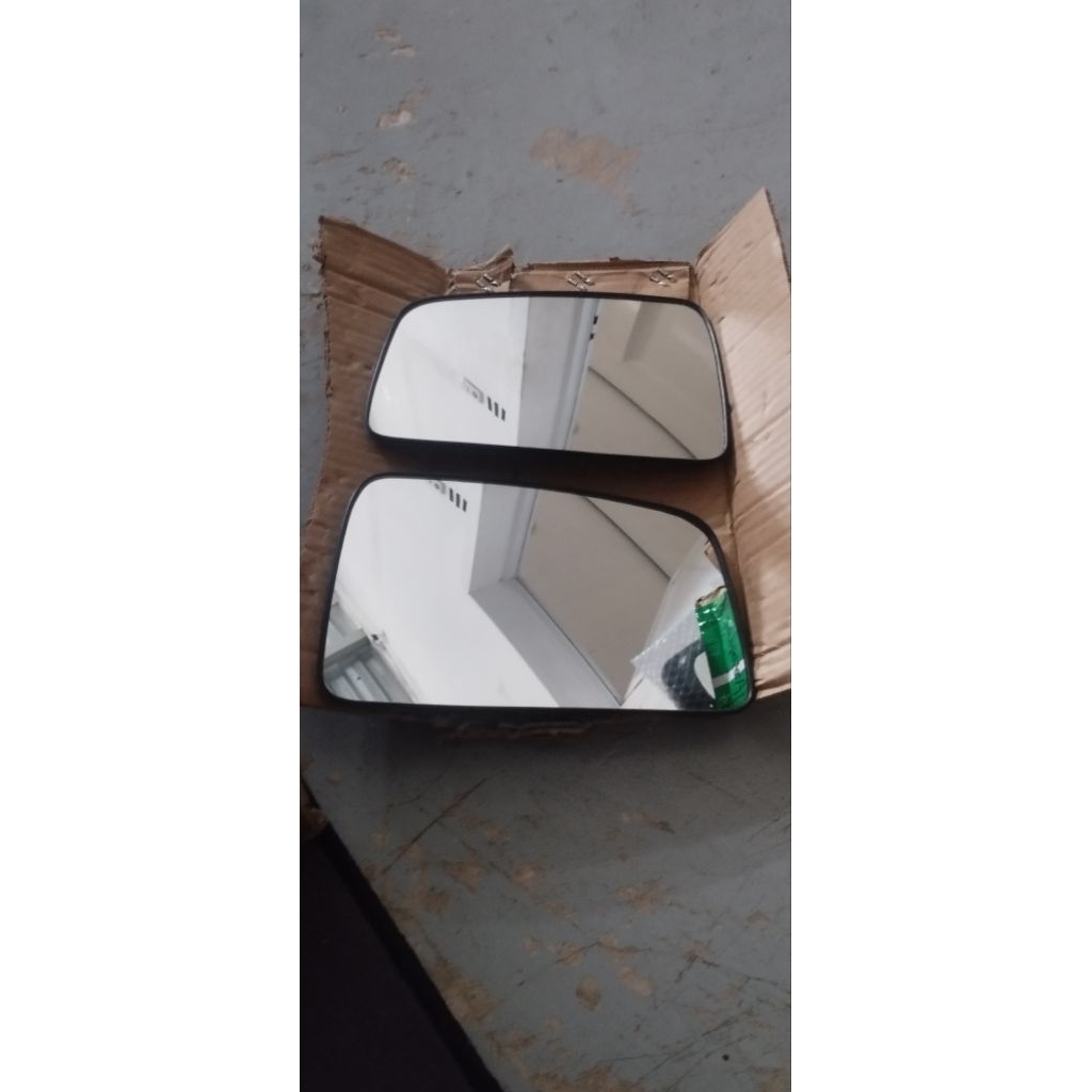 KACA SPION KIA SPORTAGE 2
