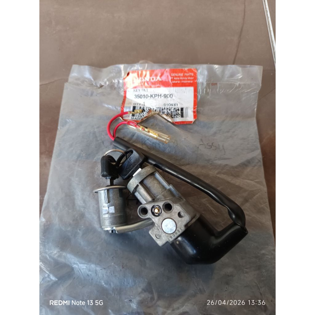 key set kunci kontak honda karisma 125X karisma 125D original AHM