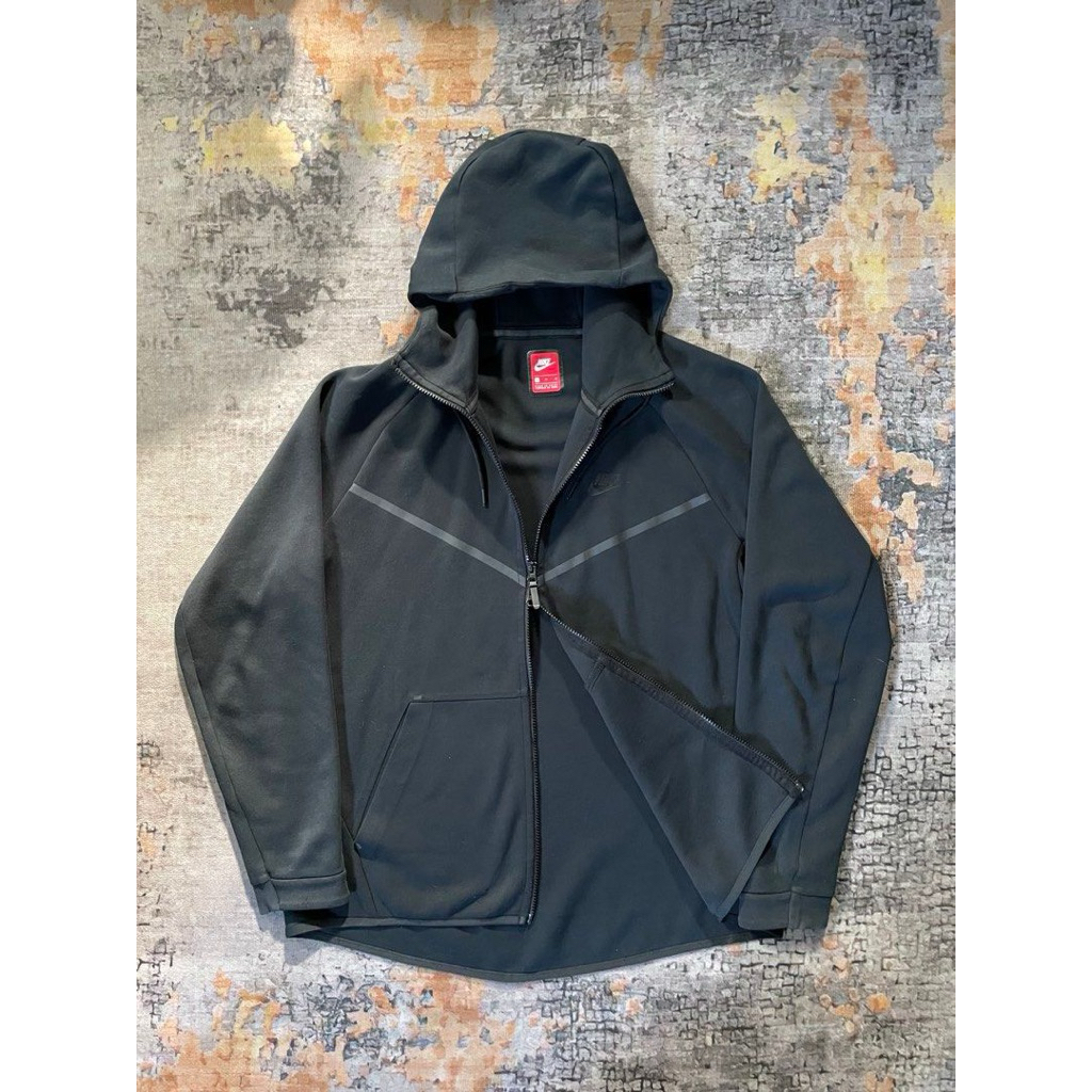 hoodie nik tech