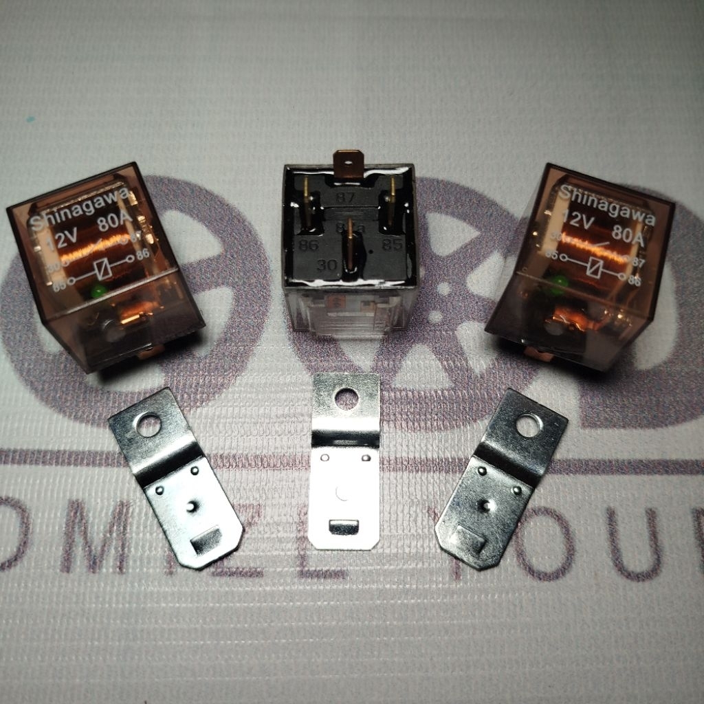 Relay 12 Volt 80 Ampere 4 Kaki Universal