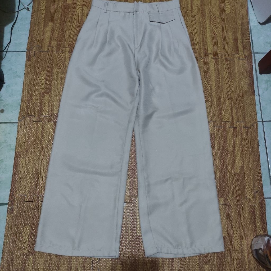 Preloved Oro Pants Beige