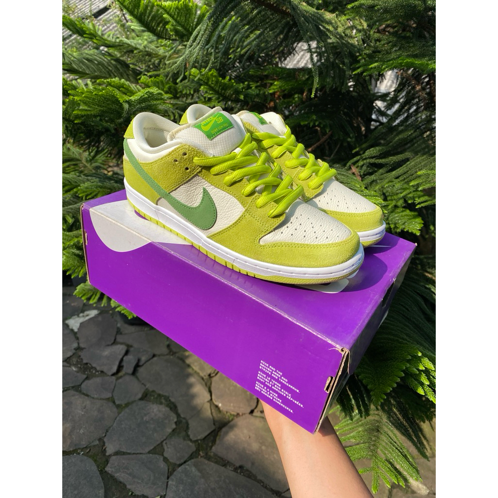 Nike SB Dunk Low Pro Green Apple