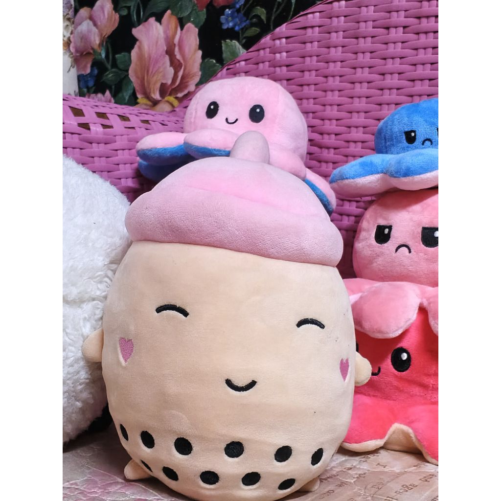 Boneka Boba krem pink brand