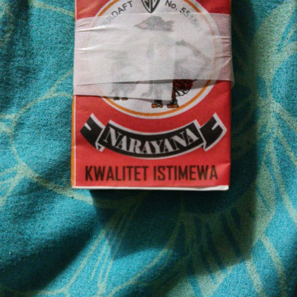 kertas paper cap Narayana