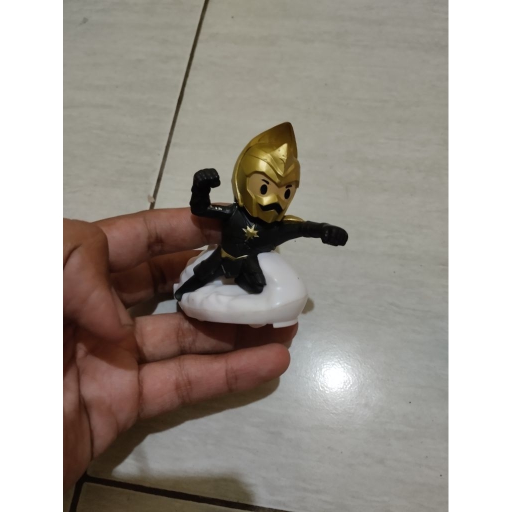 Figure Gatot Kaca.