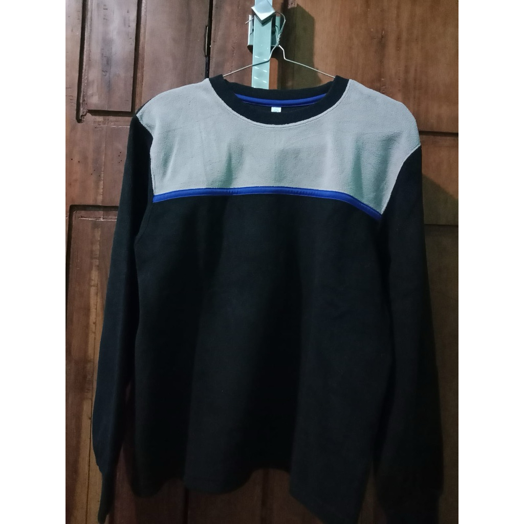 (Peloved) Sweeter Crewneck Anak By Uniqlo