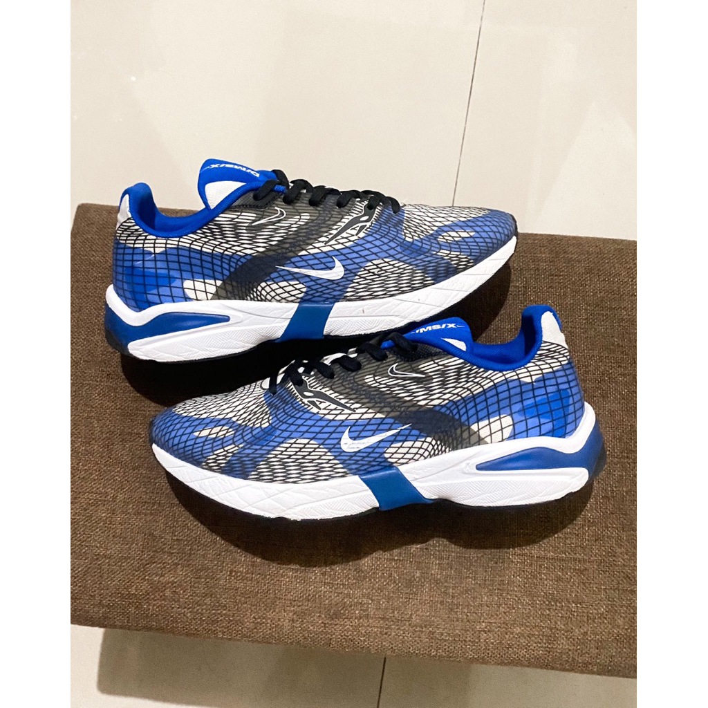 Nike Ghoswift White Racer Blue size 42.5 SAMPLE PAIR