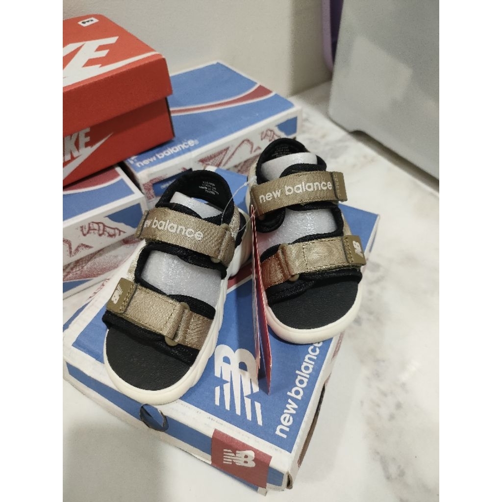 Sale Sepatu Sendal nb (minus) Anak laki/perempuan
