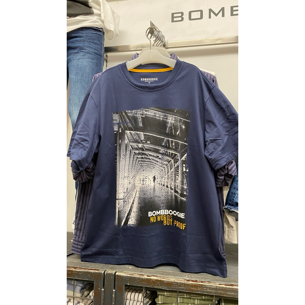 Tshirt Navy No words Bombboogie