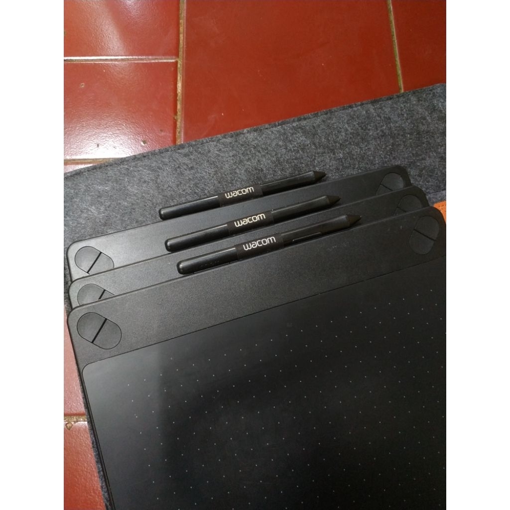 wacom intuos comic cth690 medium small cth490 CTH 490 pentab Touch small not ctl pth 472 480 471 470