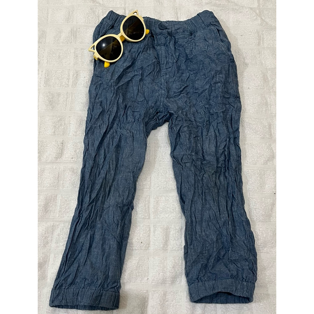 celana jeans jogger anak size 4 auun model jogger preloved (UNIQLO)