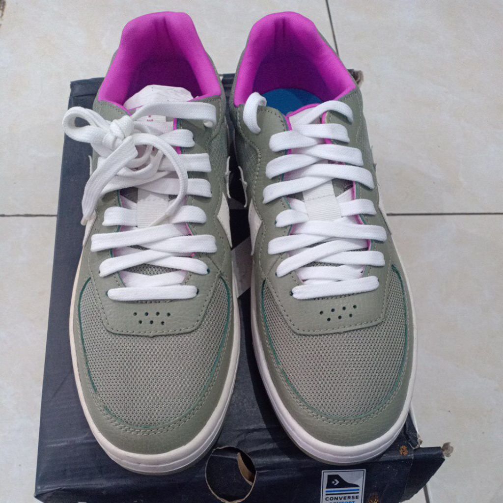 Sepatu Con Rival Ox 170898C