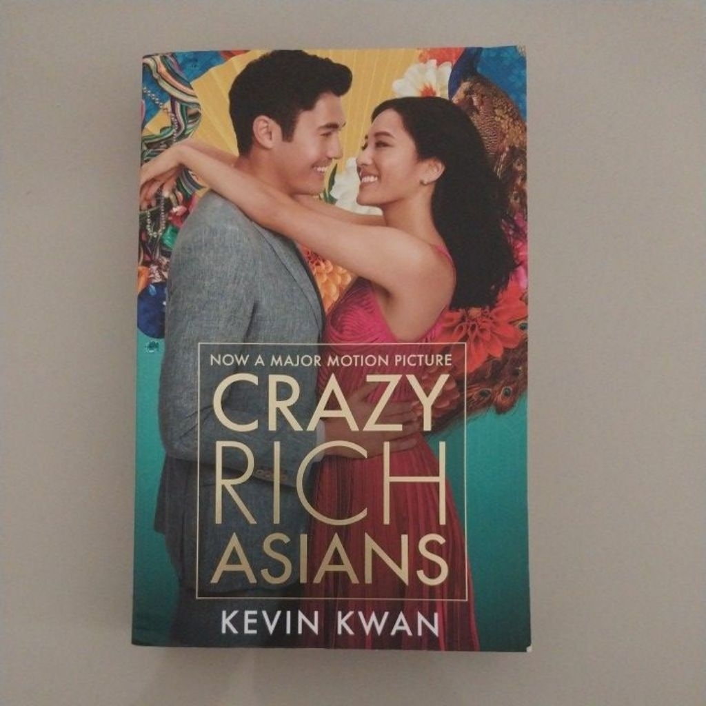 Buku Crazy Rich Asian (English)