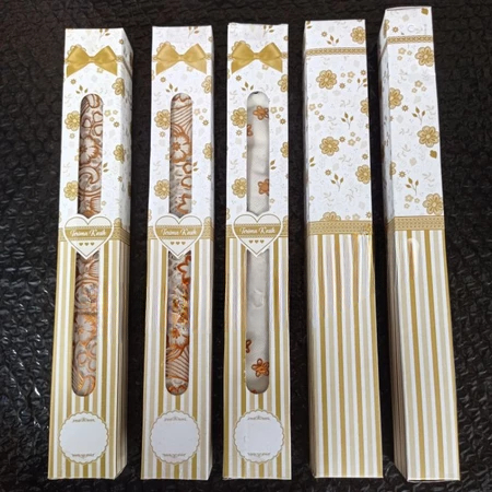 50 Pcs Souvenir Pernikahan Taplak Meja Motif Cantik Warna Gold And Silver Kemasan Box Mika