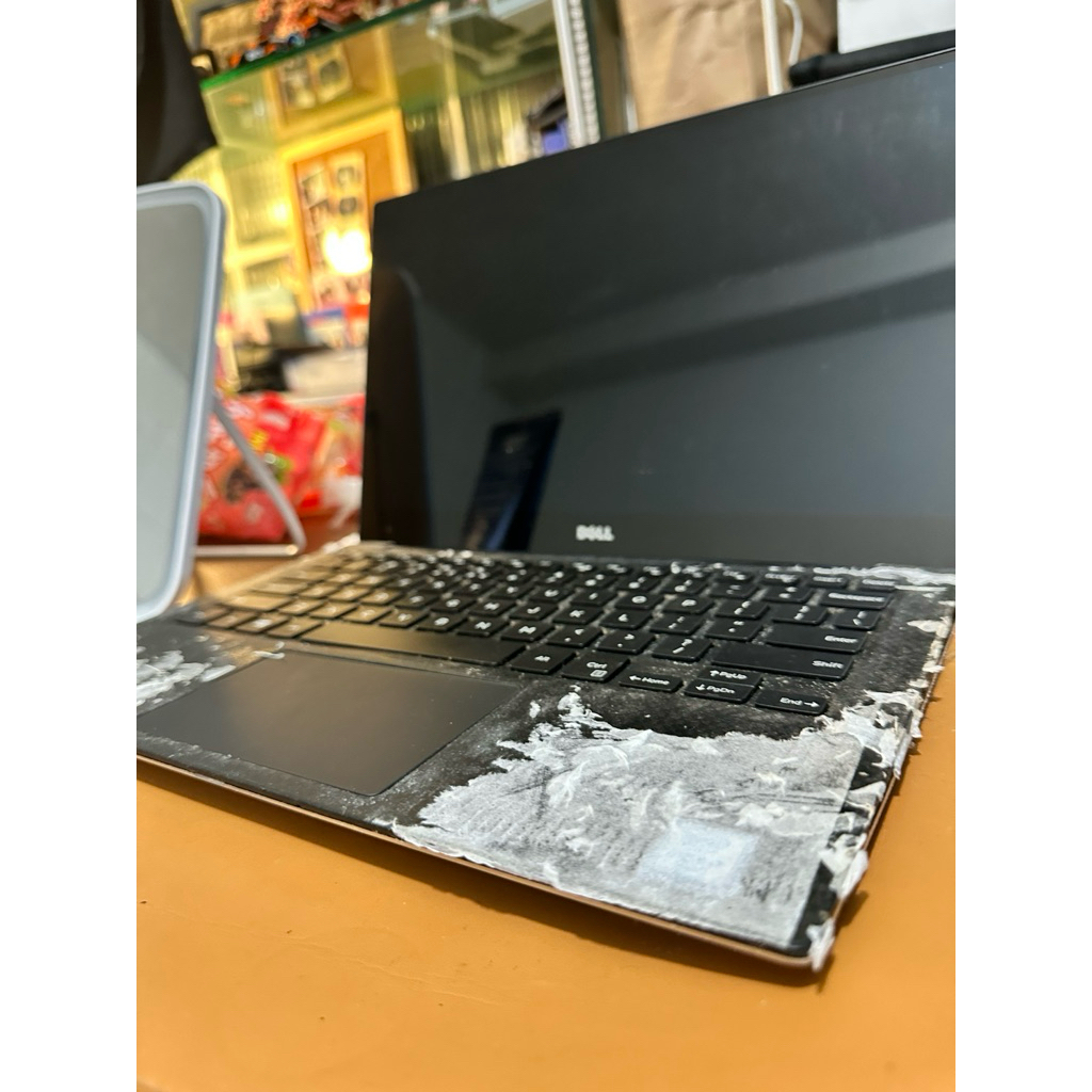Dell XPS touch screen laptop mati total