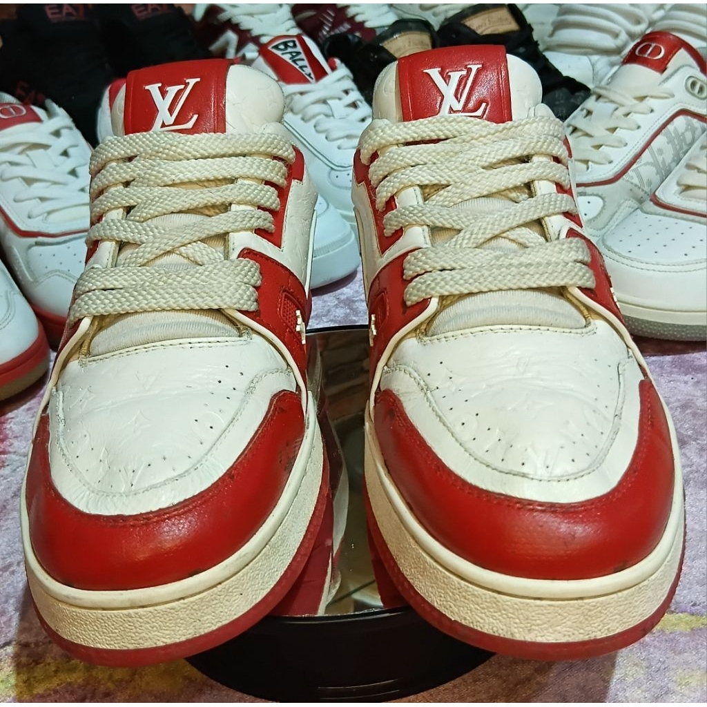 LV TRAINER