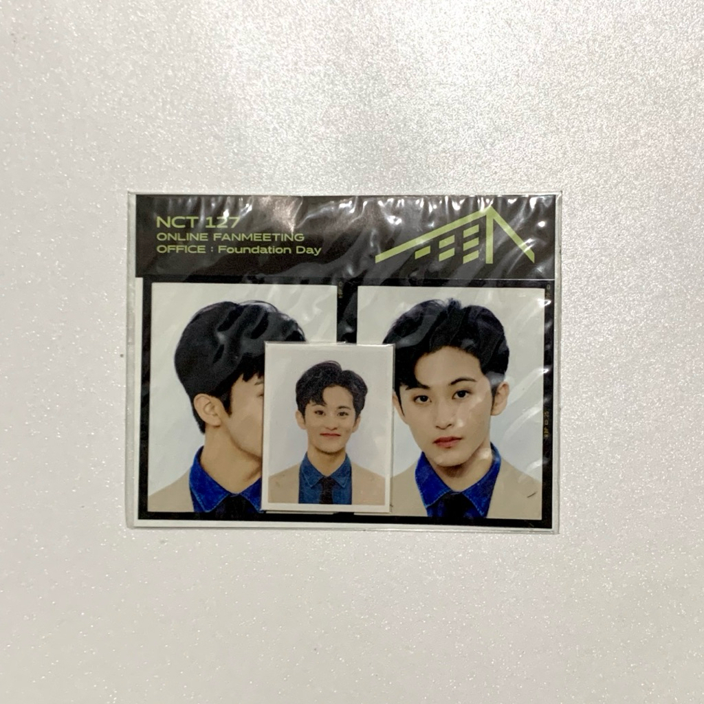 [ UNSEALED ] NCT 127 Mark Lee Online Fanmeeting Office Foundation Day | ID Pass Foto Photo Mark Lee