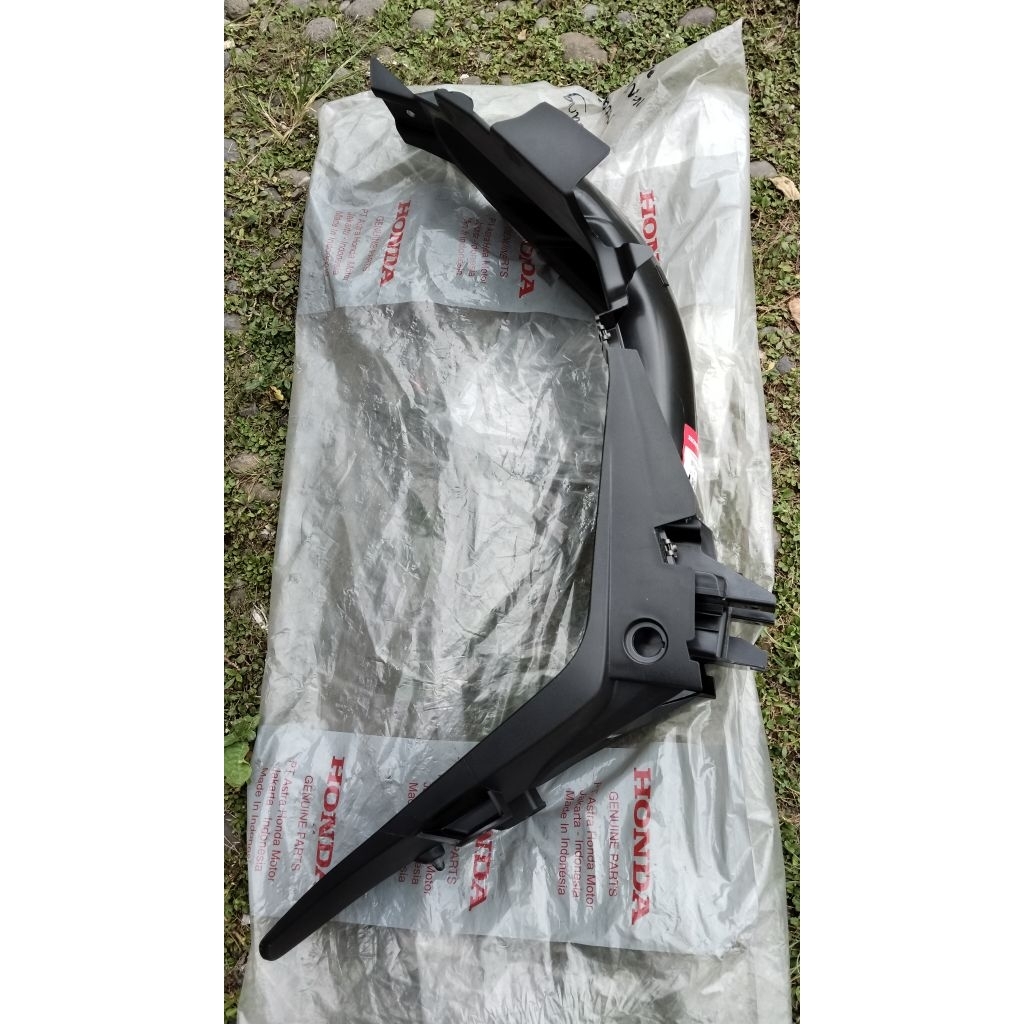 spakbor belakang slebor belakang rear fender assy Honda revo absolute Revo Absolute absolute revo re