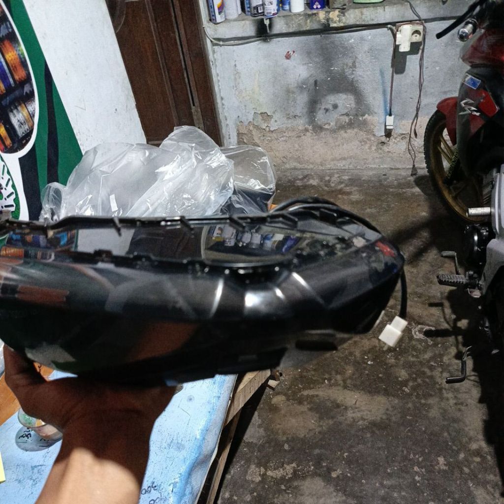 reflektor lampu belakng yamaha NMAX 2020