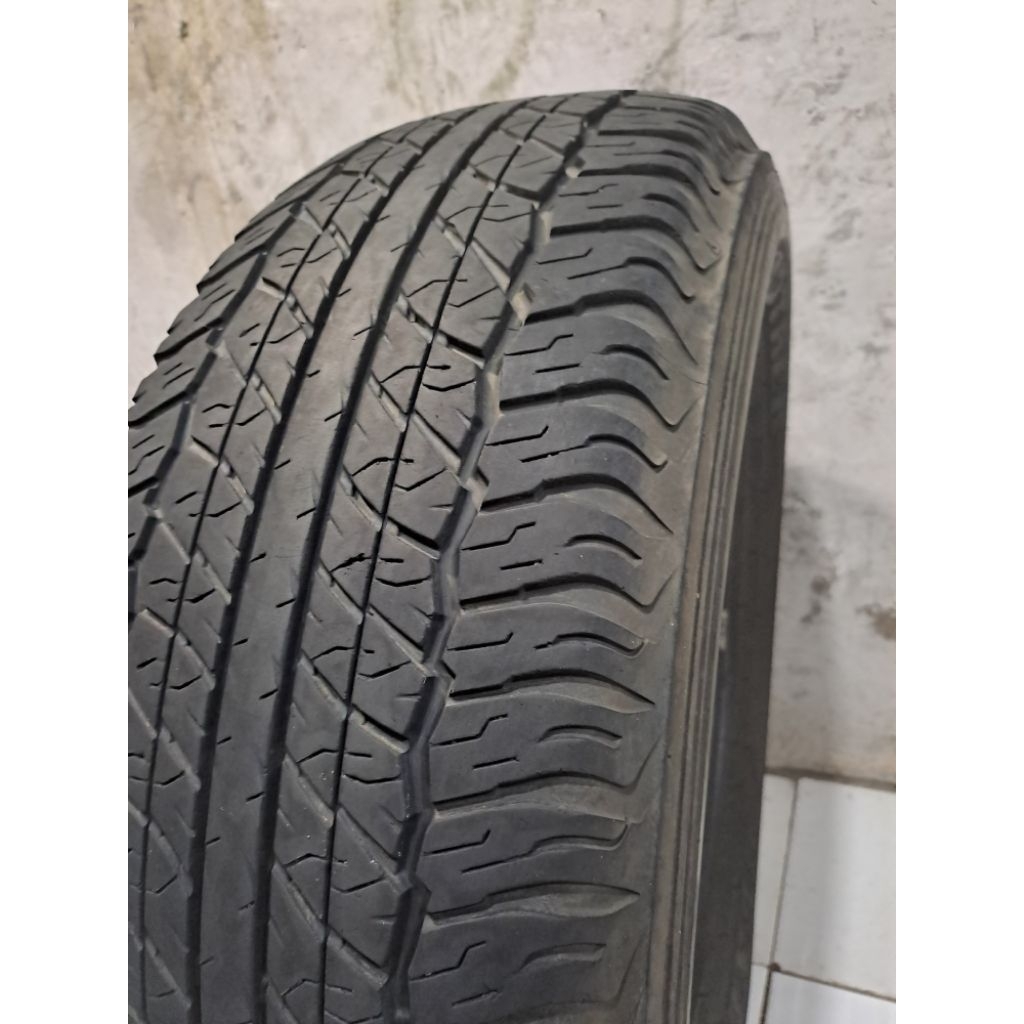 ban ukuran 265/65/17 Dunlop grandtrex