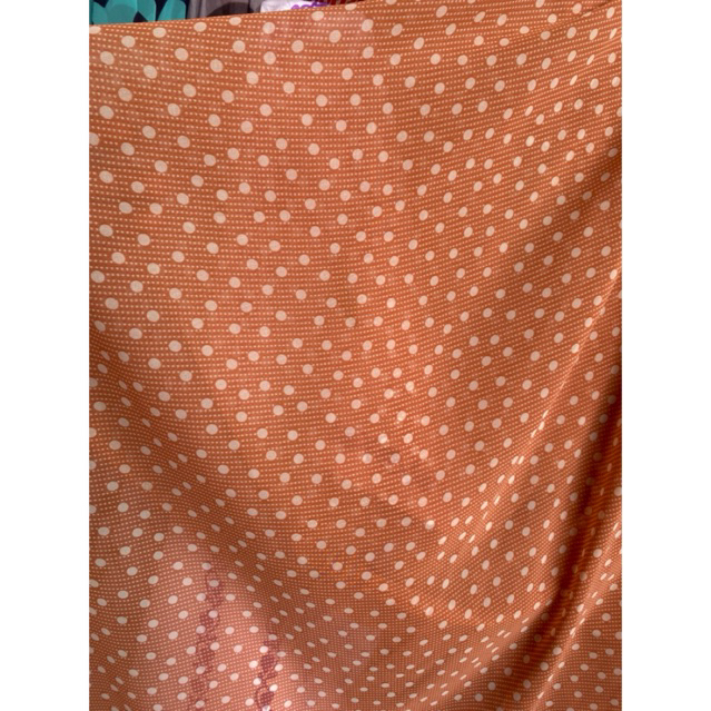 kain ceruty motif polkadot kekinian-kain ceruty motif terbaru