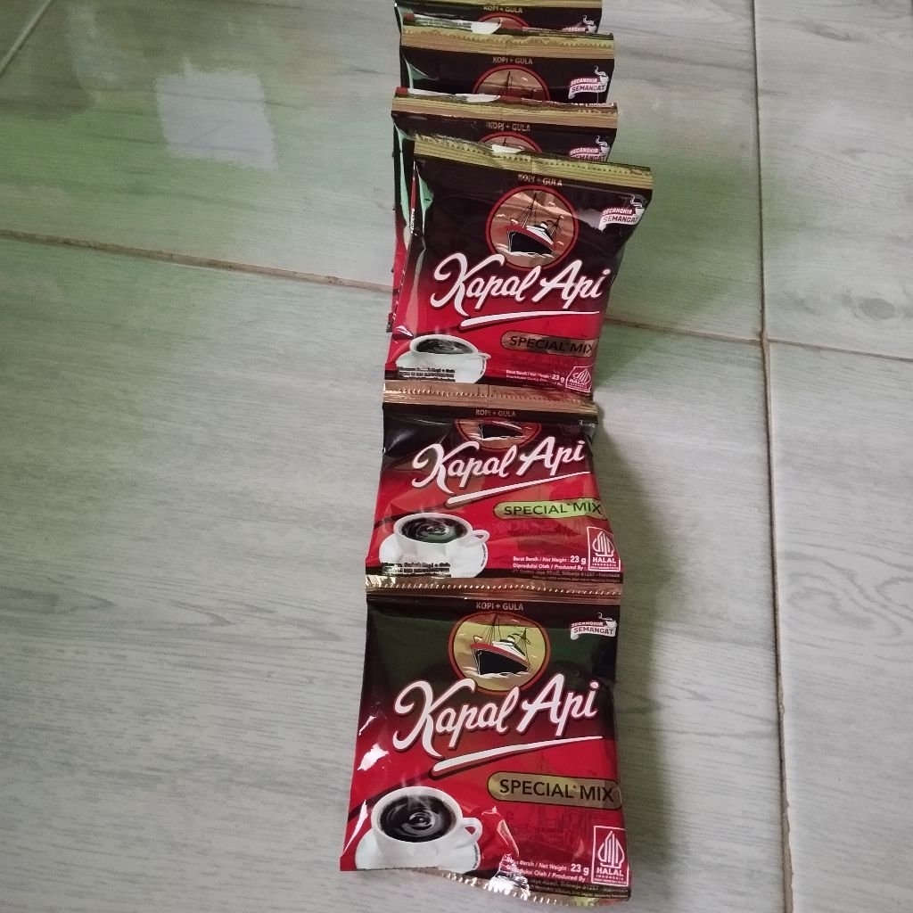kopi kapal api mix 1renteng