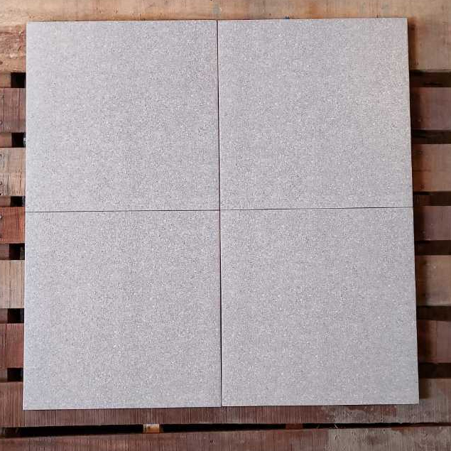 KERAMIK LANTAI MATT 40X40 HARMONY CENTANA KERAMIK MATT 40X40 KERAMIK 40X40 ABU